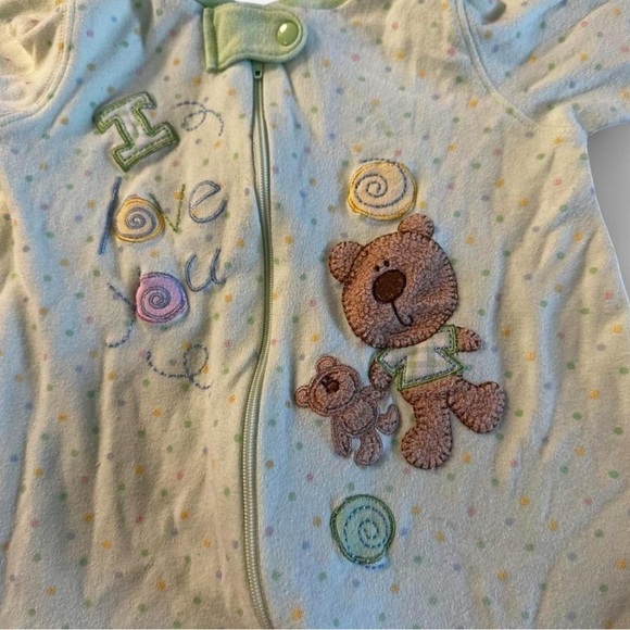 just born Soft green and white baby jumper teddy bear size 6-9 months - Picture 3 of 6